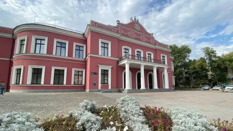 Дев’ять років із новим іменем: Кропивницький згадує шлях від фортеці до театрального бренду